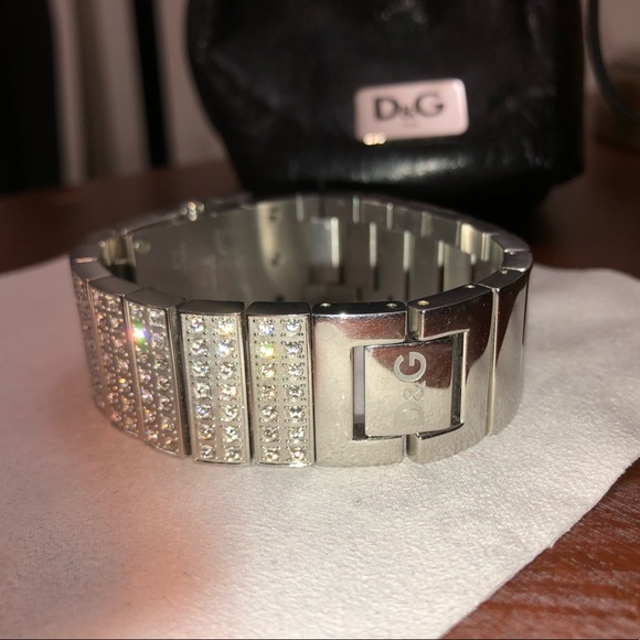 D&G Diamond Encrusted Link Watch - Picture 3 of 8